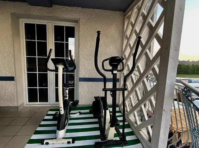 Oaza Проживание в семье